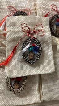 Martisor vaza cu glixia 4lei/buc - 12buc/set